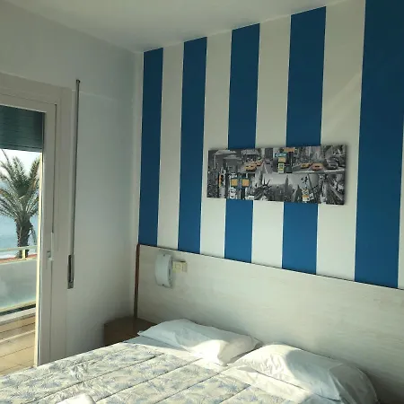 Ξενοδοχείο Miramare Σαβόνα