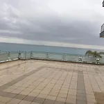 米拉马雷酒店 2* 萨沃纳