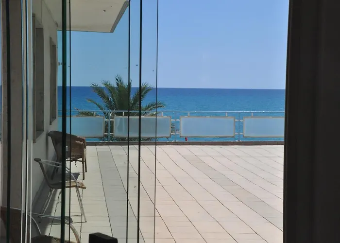 Miramare מלון סאבונה